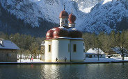 K&ouml;nigssee St. Bartholom&auml; - &copy; Daniel FR, Wikimedia Commons